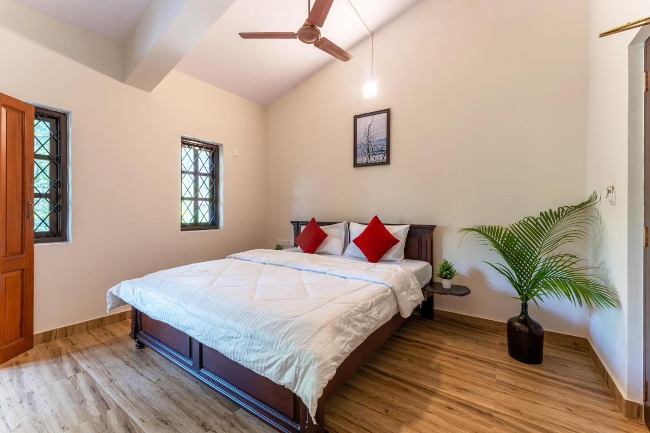 Villa Barbosa, 2 Bhk & Luxury Near Colva, Sernabatim, Benaulim Colva