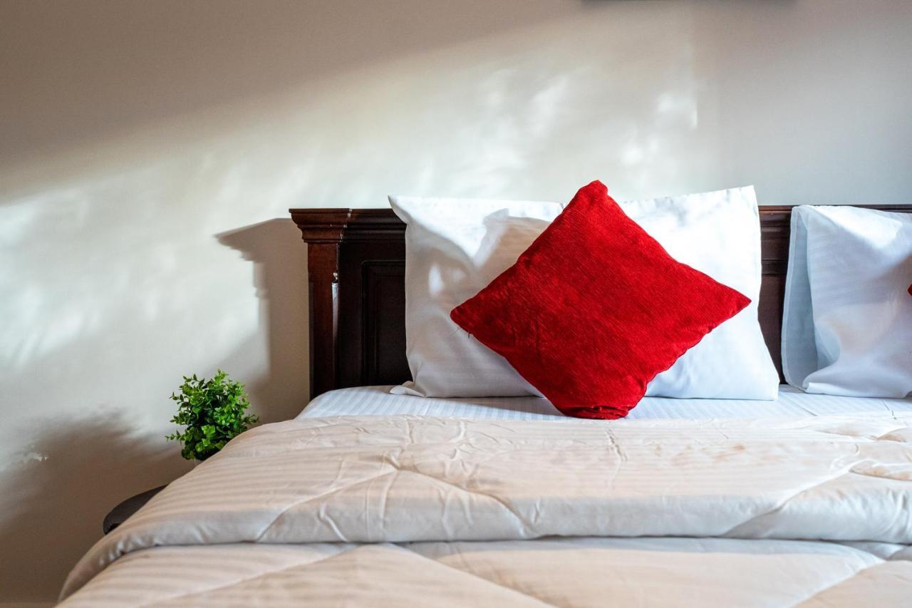Barbosa, 2 Bhk & Luxury Near Colva, Sernabatim, Benaulim